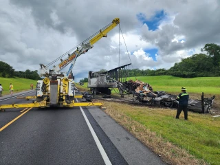 Pitts & Sons Towing and Recovery