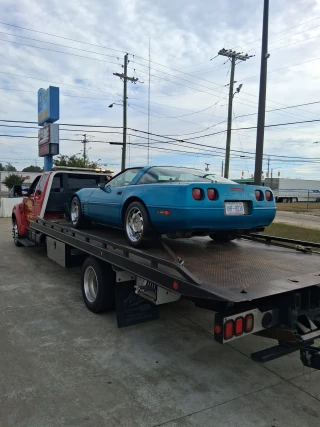 Road Runner Towing LLC