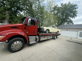 Bargain Towing: Tire & Auto