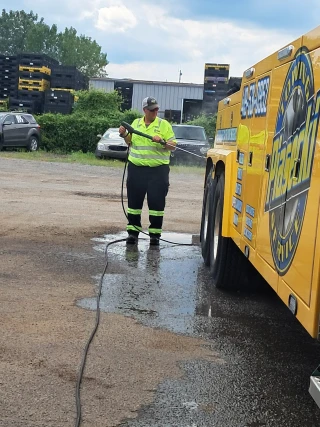 Piasecki Towing Service