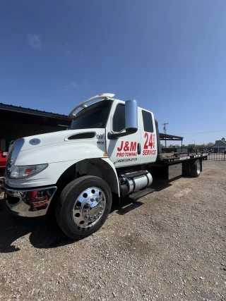 J&M PRO TOWING