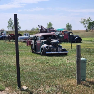 Moore's Auto Salvage