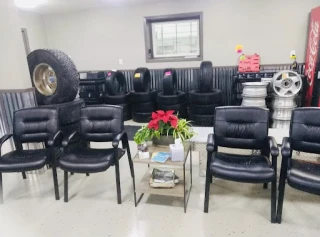 Hazer's Auto & Truck Parts JunkYard in Fargo (ND) - photo 4