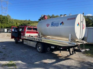 Brooks Circle Wreckers