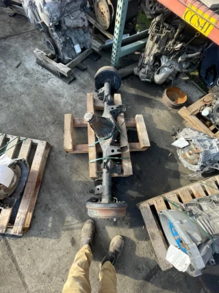 Mainland Auto Parts LLC