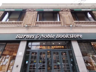 Barnes & Noble