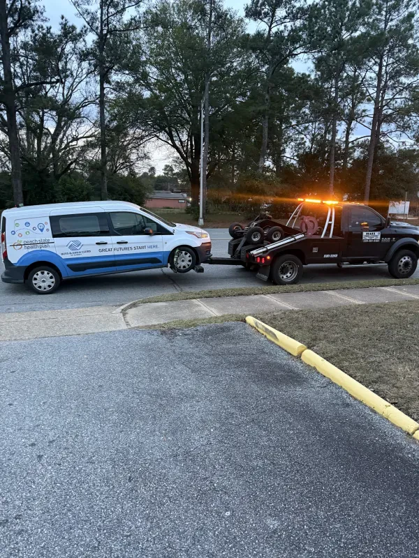 Hall Towing - photo 3