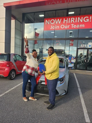 DARCARS Used Car & Service Center of Frederick