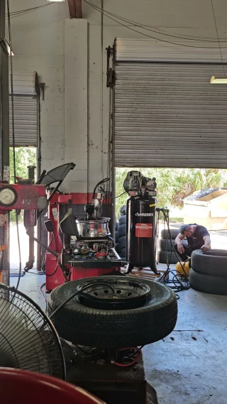 Tire Liquidators Auto Service St. PETE Shop