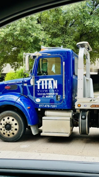 Titan Towing