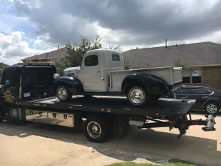 Houston Emergency Auto Rescue & Trucking LLC