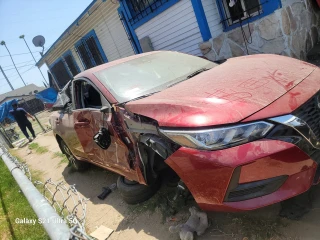 Speedy Junk Cars