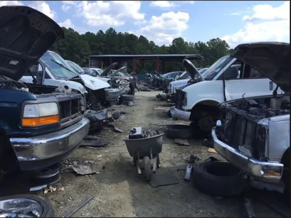 No Limit Cash for Junk Vehicle - photo 3