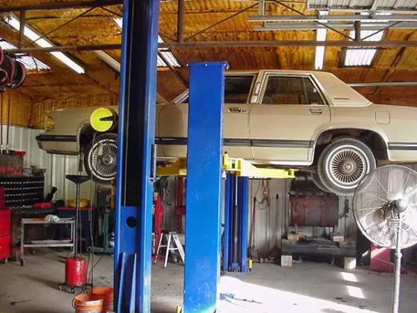 Leonard's Auto Repair & 24HR Wrecker Service - photo 3