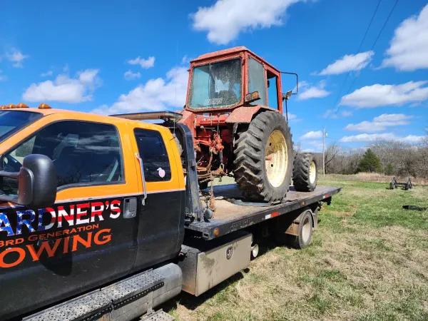 Gardner's Towing - photo 3