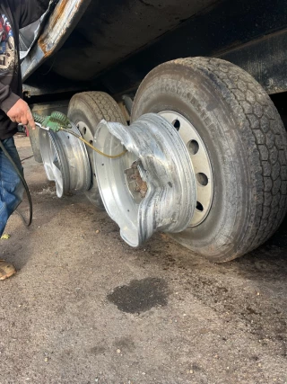 Fijol's Truck & Auto Salvage
