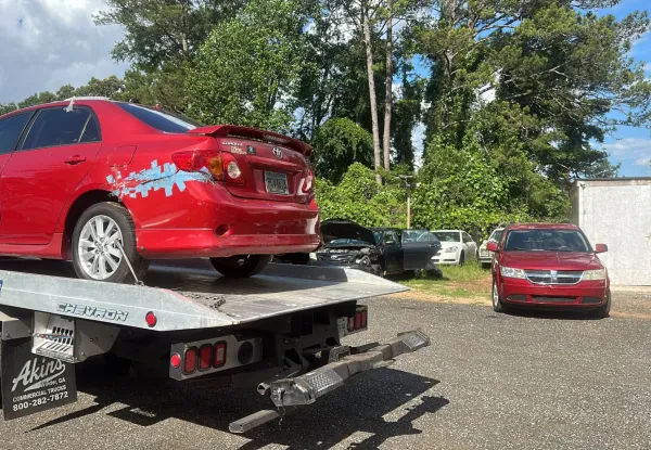 G to G towing - cash for used cars-wrecked or junk Fayetteville - photo 3