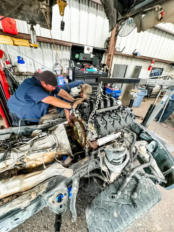 Gulf Shores Service Center & 24/7 Towing - photo 3