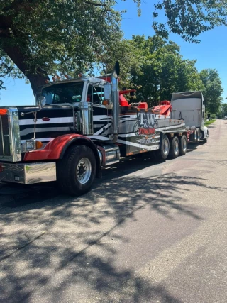 T & W Towing - Cars, Heavy Duty Tow & Semi Truck Recovery