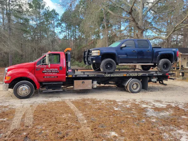 CALHOUN WRECKER SERVICE LLC - photo 2