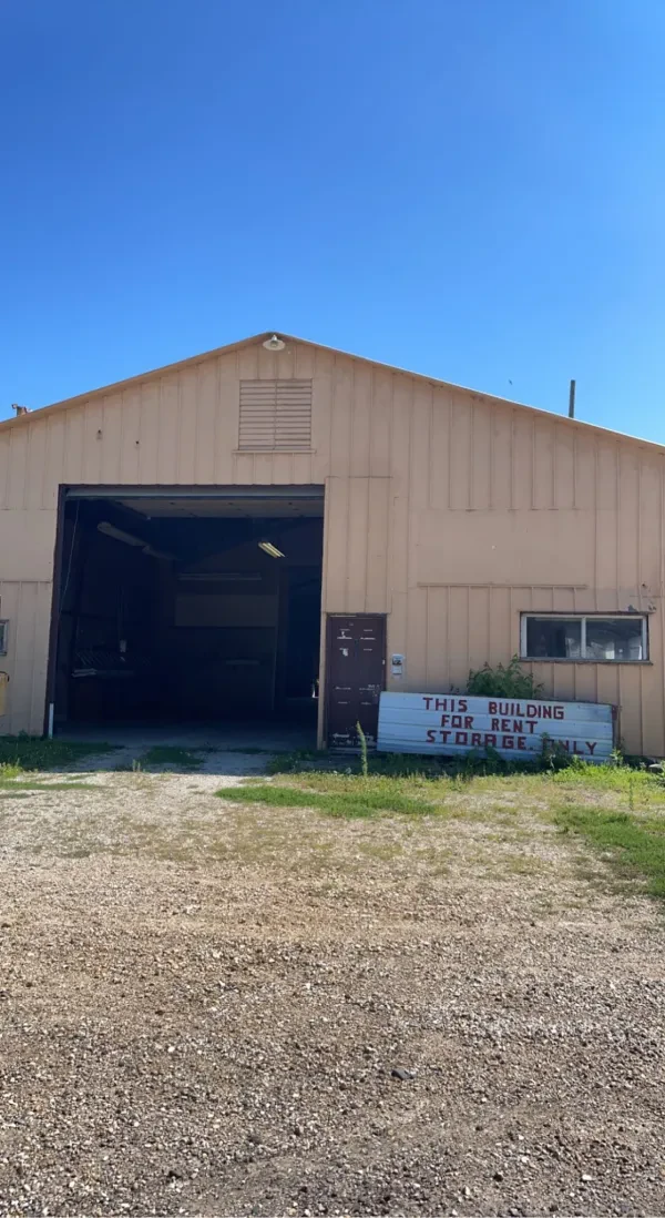 Smiley's Automotive Repair & Storage - photo 3