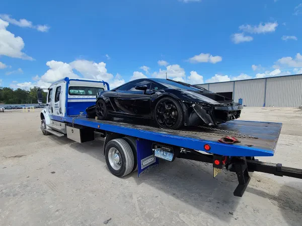 F&M Towing LLC - photo 2