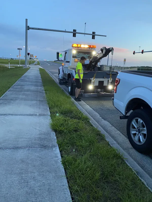 F&M Towing LLC - photo 3