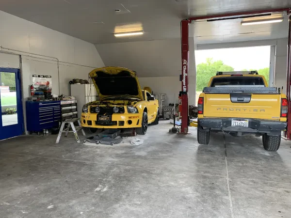 Juarez Automotive Repair - photo 3