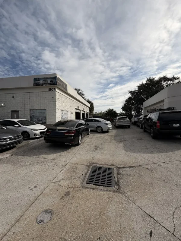 Rincon's Auto Shop - photo 3