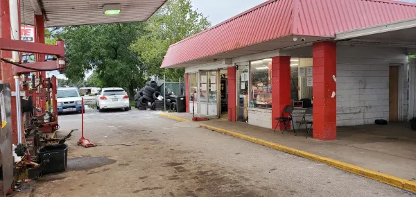 Empire Tire- New & Used - photo 4