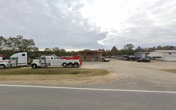 A & P Wrecker Service - photo 4
