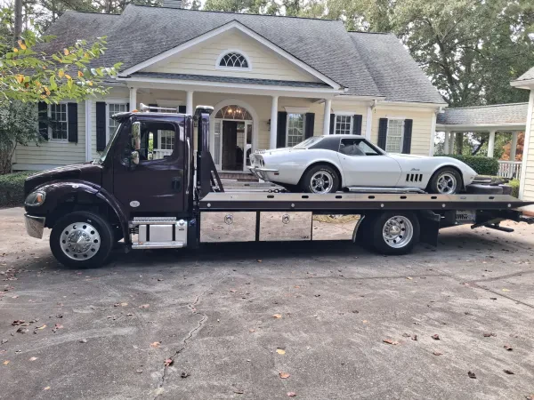 Hurt's Towing - photo 2