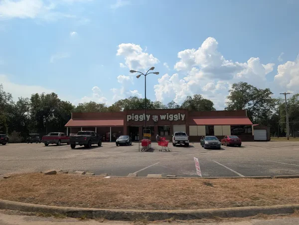 Moultry's Service Center - photo 2