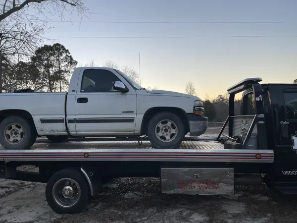 D&C Towing - photo 2