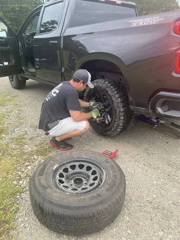D&C Towing - photo 4
