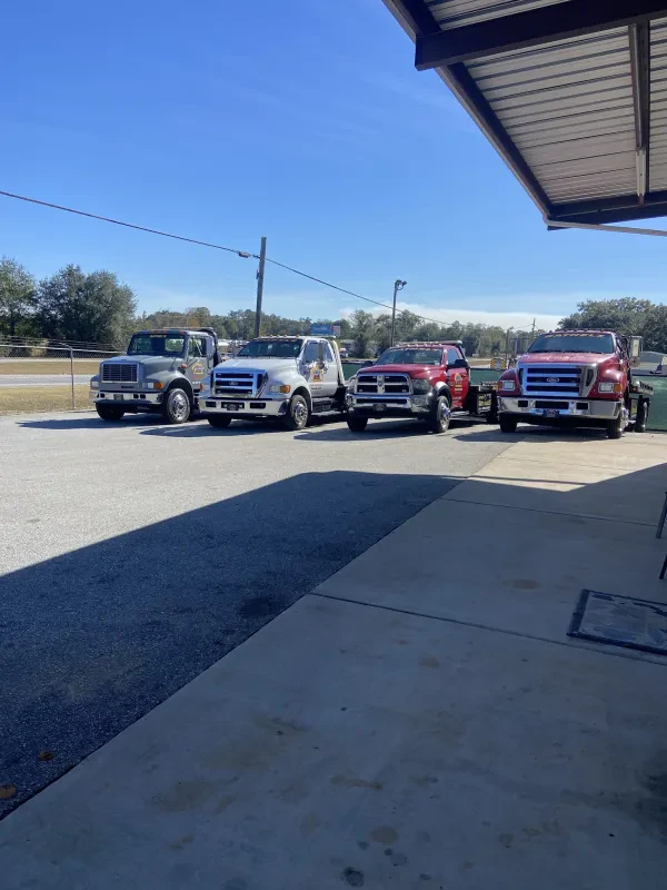 Rathel's Towing & Auto Sales - photo 4