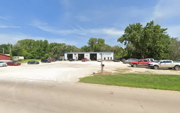 Carquest Auto Parts - CARLSON AUTO BODY & REPAIR LLC - photo 4