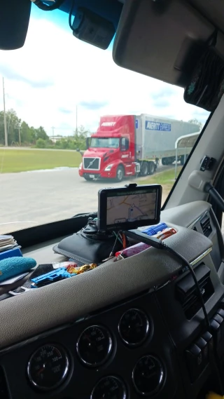 LKQ Refinish - Adel