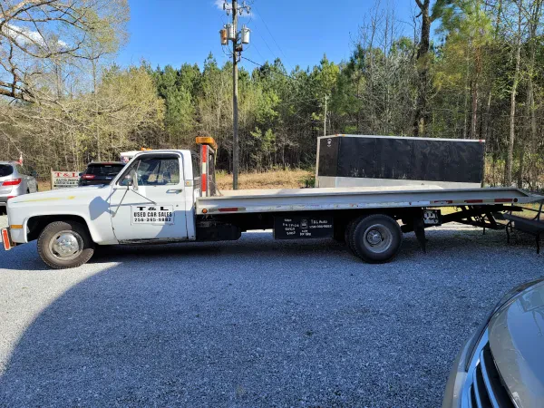 T & L Auto LLC. - photo 4