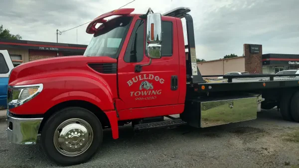 Bulldog Towing - photo 4