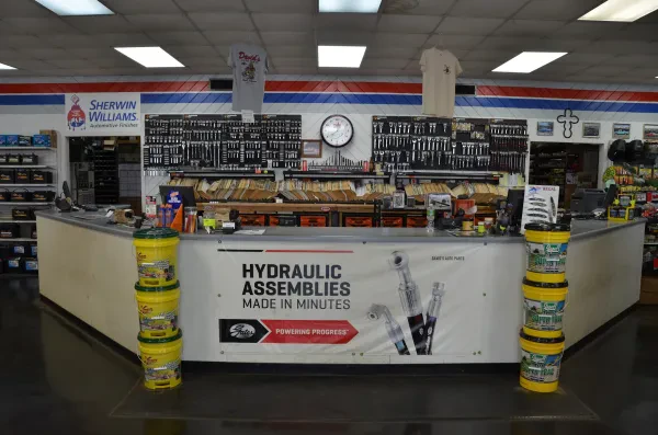 David's Auto Parts - photo 3