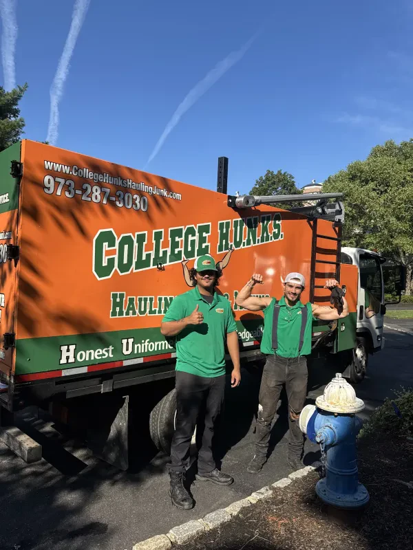 College Hunks Hauling Junk and Moving Fairfield - photo 3