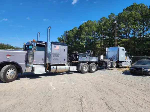 Smith's Towing LLC - photo 2