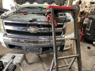 Josh's Auto & Boat Shop