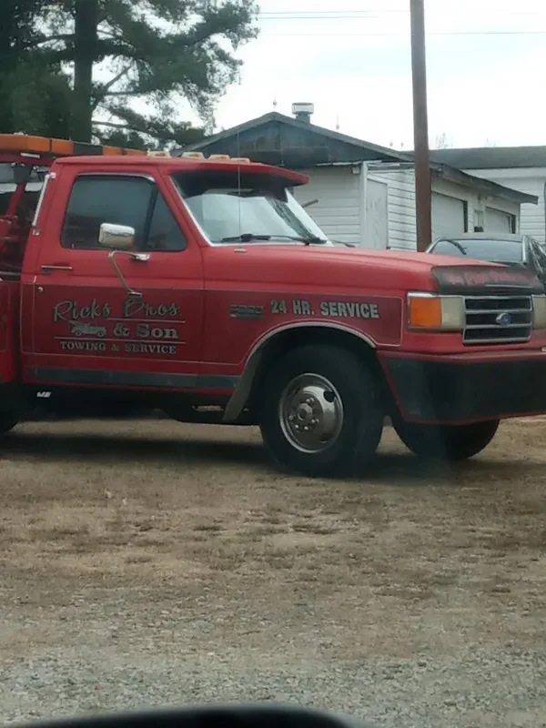 Ricks Brothers Garage - photo 4