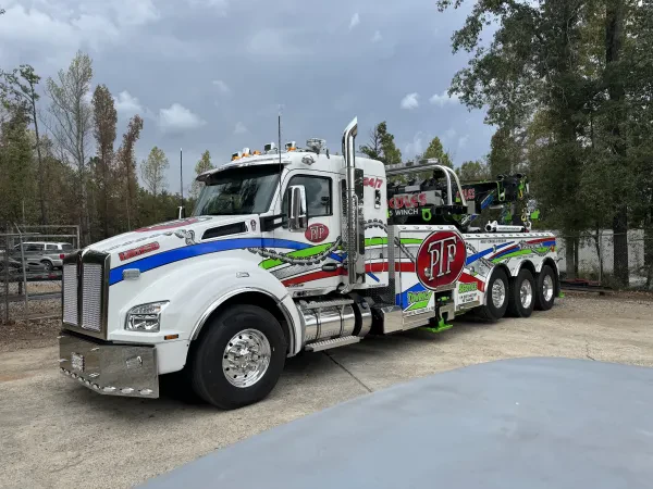 Patterson Truck Parts & Towing - photo 2