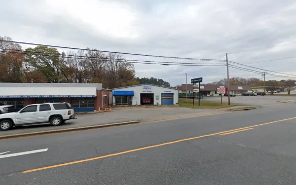 Murray's Automotive & Tire Center - photo 2