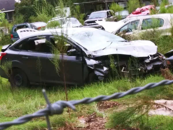 Dees Used Cars and Towing - photo 3
