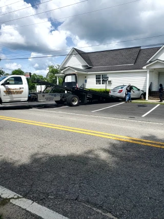 Horton's Wrecker Service