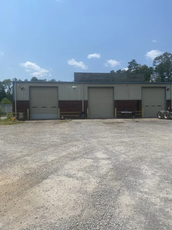 Burleson Towing & Recovery, LLC - photo 3